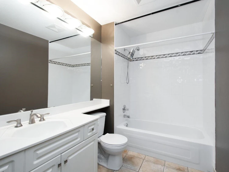 6890 Cedar Rose Court, Burnaby, BC, V5J 5J7 - 23