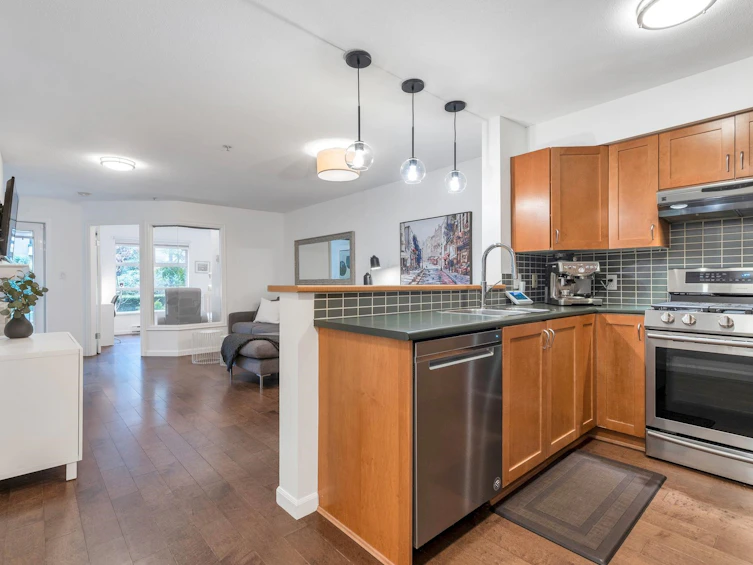 112-2181 W 12th Avenue, Vancouver, BC, V6K 4S8 - 11