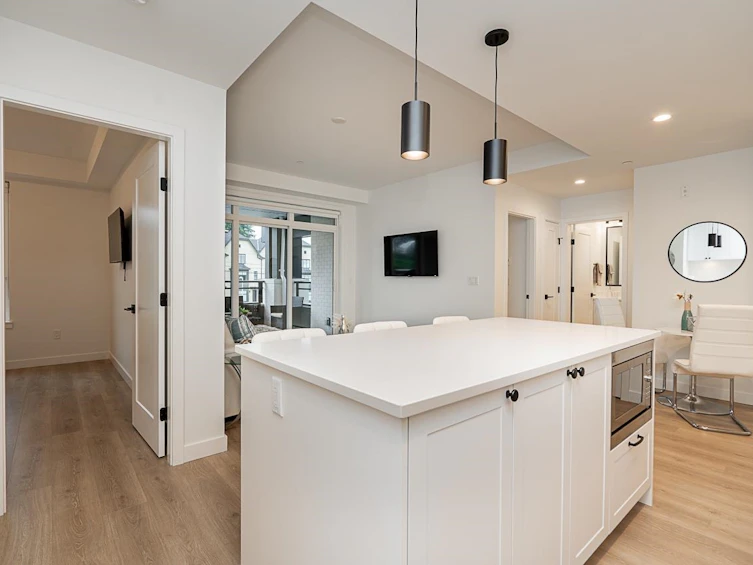 201-2425 166 Street, Surrey, BC, V3Z 0B8 - 11