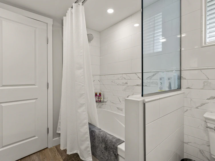 22070 Cliff Avenue, Maple Ridge, BC, V2X 2L2 - 30