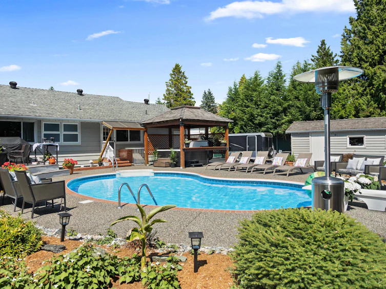 22070 Cliff Avenue, Maple Ridge, BC, V2X 2L2 - 31