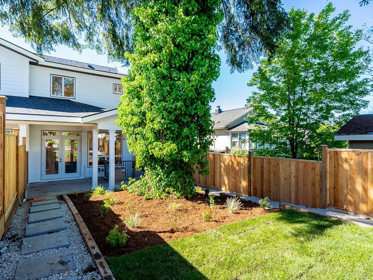 1-122 Eighth Avenue, New Westminster, BC, V3L 1X8 - 27