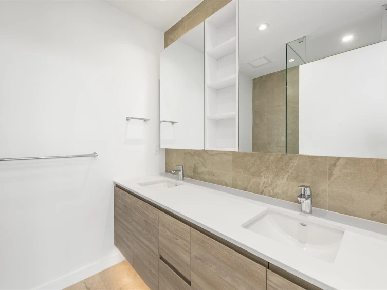1803-680 Quayside Drive, New Westminster, BC, V3M 0P2 - 24
