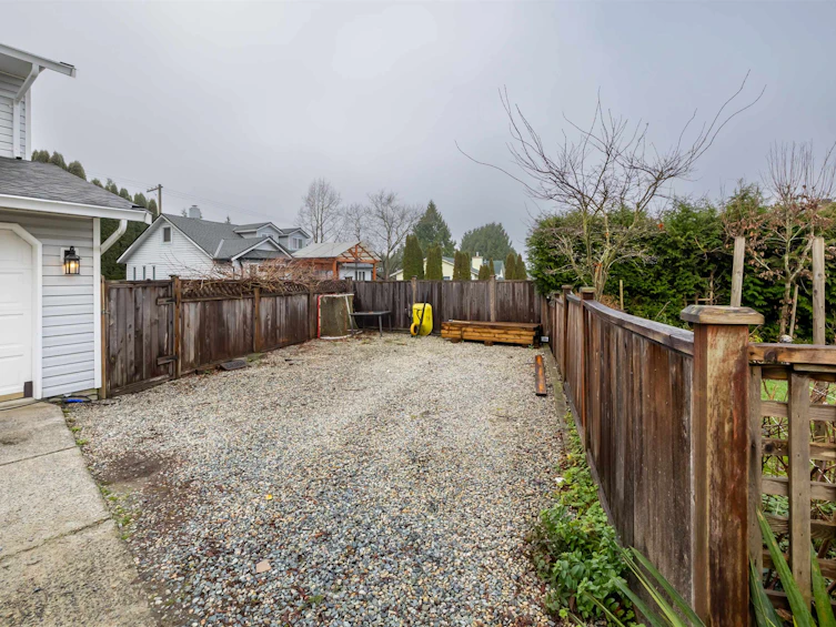 23209 123 Avenue, Maple Ridge, BC, V2X 0R2 - 4