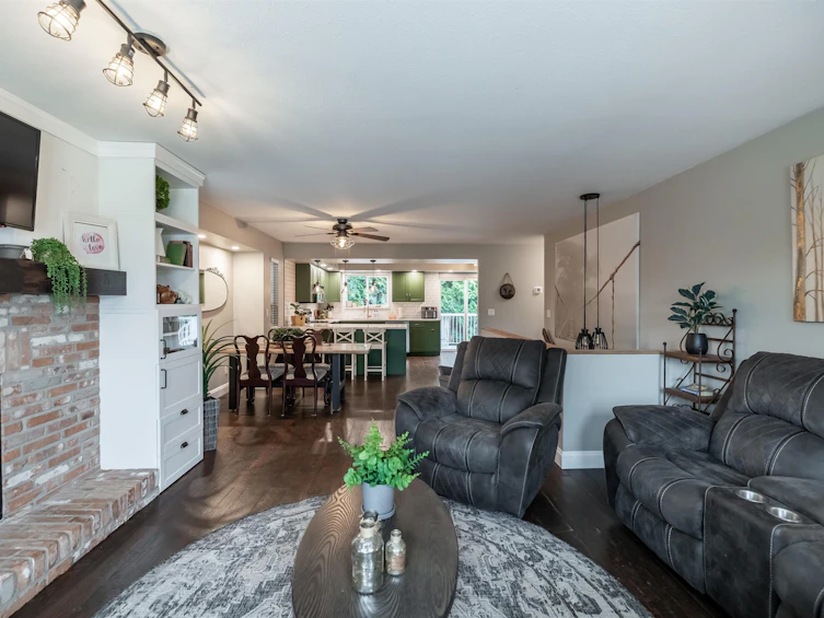 23209 123 Avenue, Maple Ridge, BC, V2X 0R2 - 7