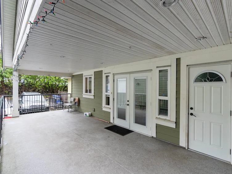 6713 140 Street, Surrey, BC, V3W 5J3 - 18