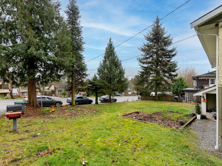 6713 140 Street, Surrey, BC, V3W 5J3 - 22