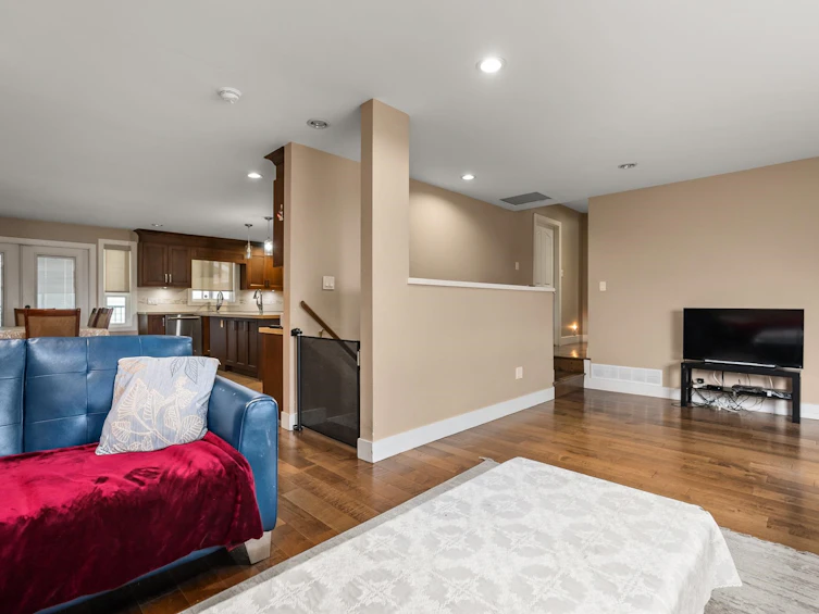 6713 140 Street, Surrey, BC, V3W 5J3 - 10