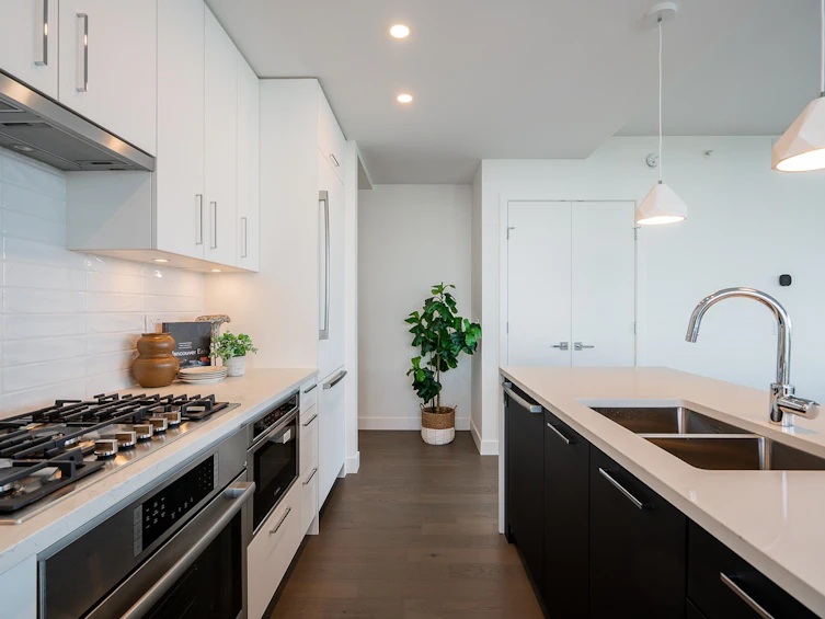 1903-1588 Johnston Road, Surrey, BC, V4B 3Z7 - 7
