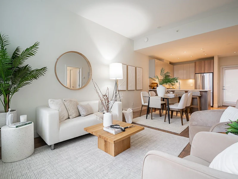 TH01 - 258 Nelson's Court, New Westminster BC