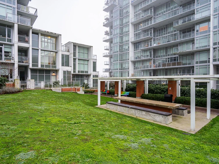 TH01-258 Nelson's Court, New Westminster, BC, V3L 0J9 - 36