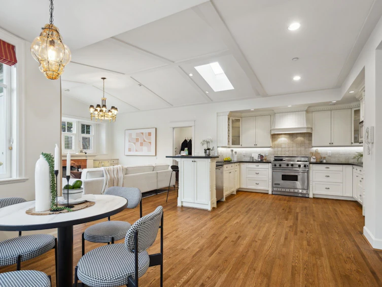 3529 W 34th Avenue, Vancouver, BC, V6N 2K7 - 6