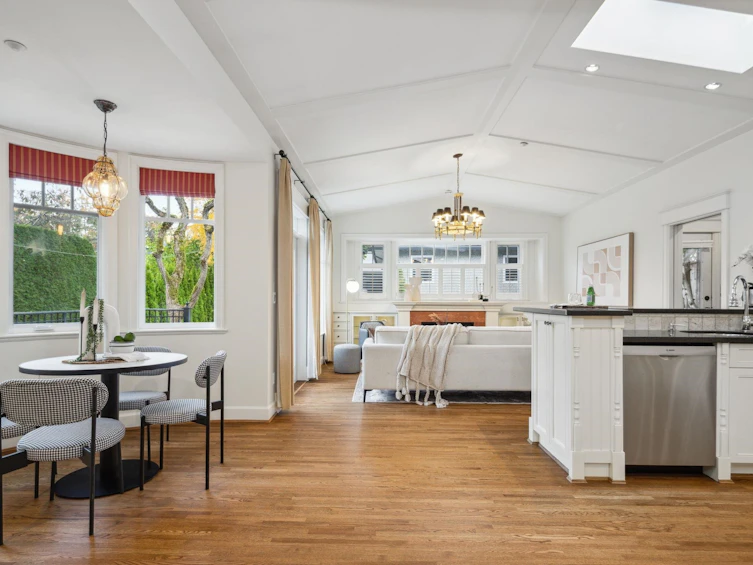 3529 W 34th Avenue, Vancouver, BC, V6N 2K7 - 8