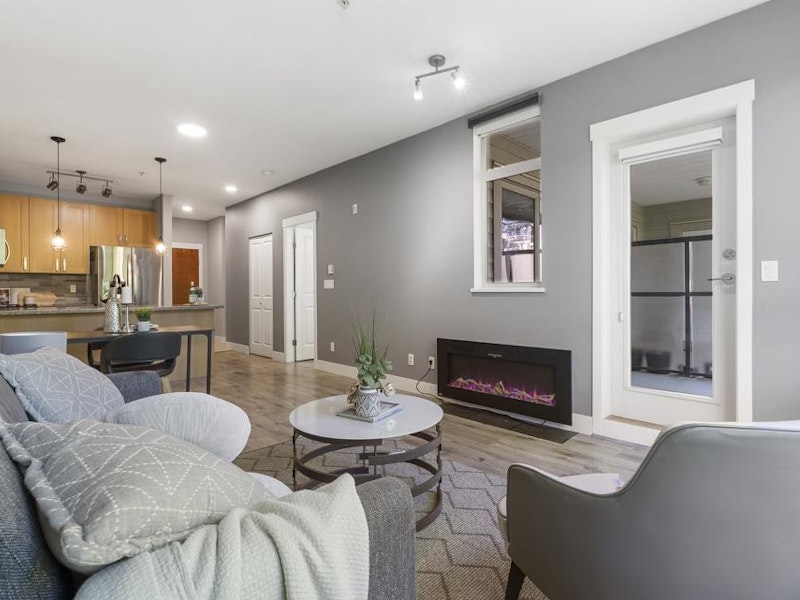 302 - 15988 26th Avenue, Surrey BC V3Z 5K3