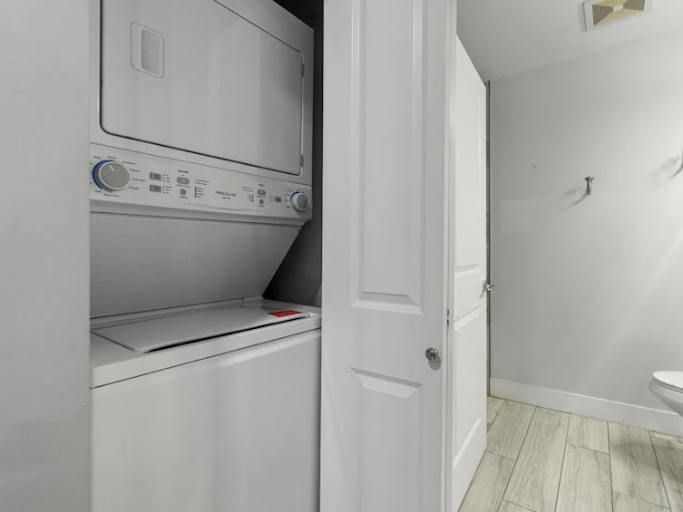 302-15988 26th Avenue, Surrey, BC, V3S 5K3 - 18