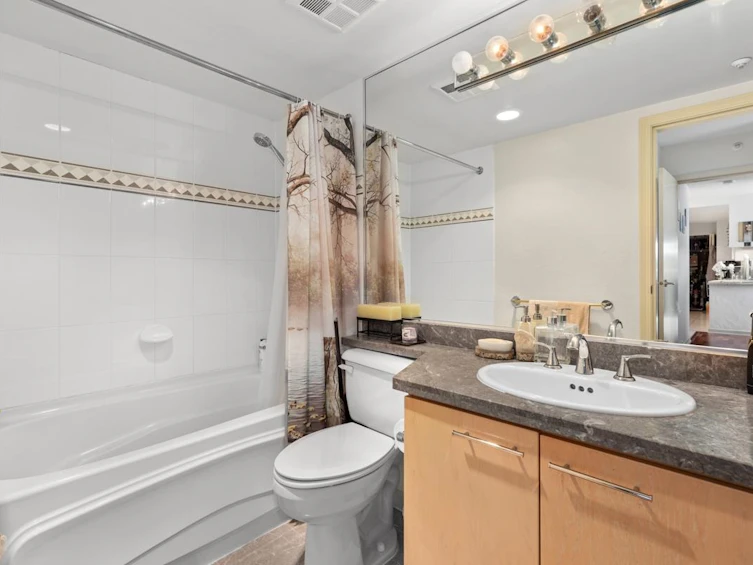 12A-139 Drake Street, Vancouver, BC, V6Z 2T8 - 17