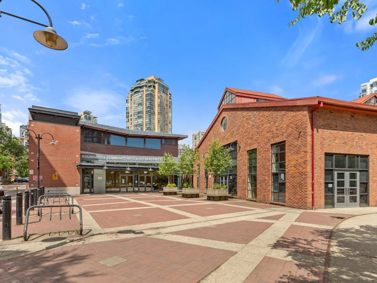 12A-139 Drake Street, Vancouver, BC, V6Z 2T8 - 23