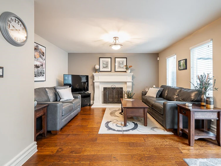 9432 205b Street, Langley, BC, V1M 1Z1 - 4