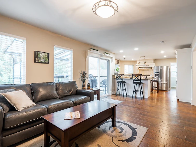 9432 205b Street, Langley, BC, V1M 1Z1 - 5