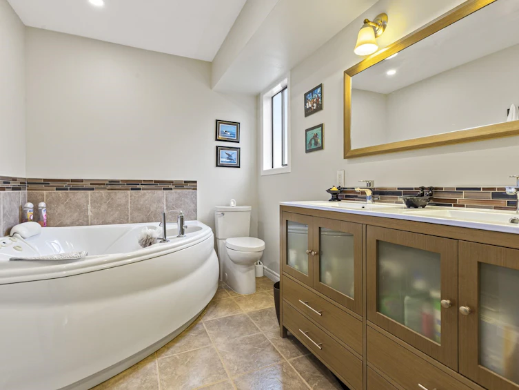 8045 Clegg Street, Mission, BC, V2V 3R4 - 22