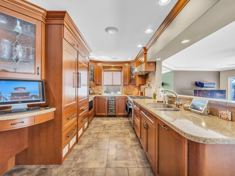 4705 Belcarra Bay Road, Port Moody, BC, V3H 4P6 - 11