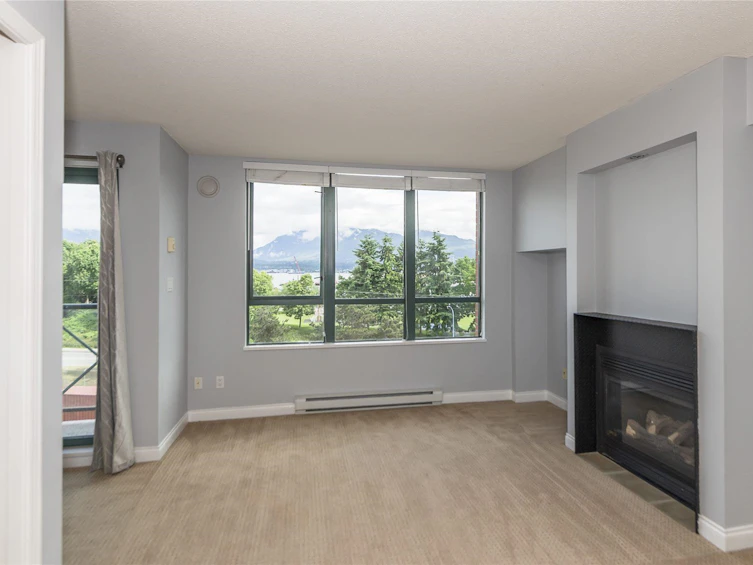 604-55 Alexander Street, Vancouver, BC, V6A 1B2 - 3