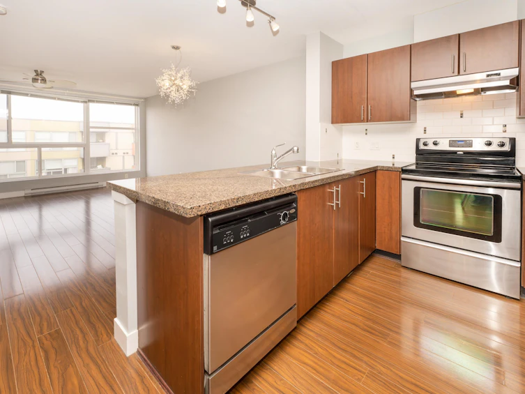 410-12075 228th Street, Maple Ridge, BC, V2X 6M2 - 6
