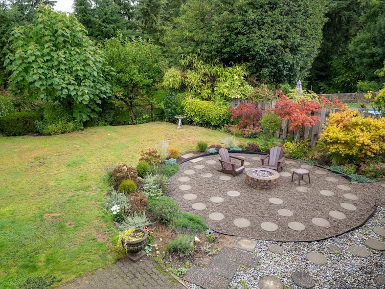 2293 Berkley Avenue, North Vancouver, BC, V7H 1Z6 - 5
