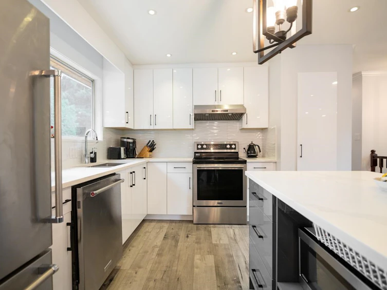2293 Berkley Avenue, North Vancouver, BC, V7H 1Z6 - 13