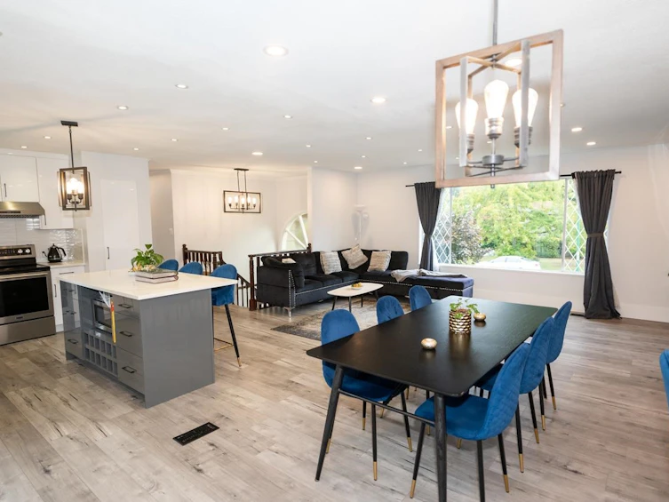 2293 Berkley Avenue, North Vancouver, BC, V7H 1Z6 - 30