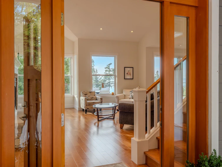 153 Swallow Road, Gibsons, BC, V0N 1V3 - 6