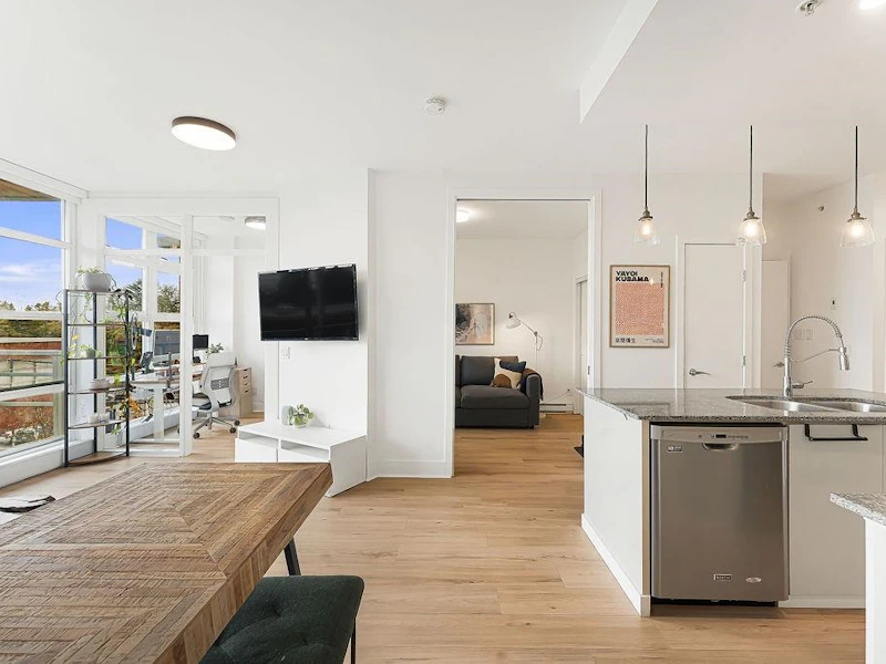 401 - 298 E 11th Avenue, Vancouver BC