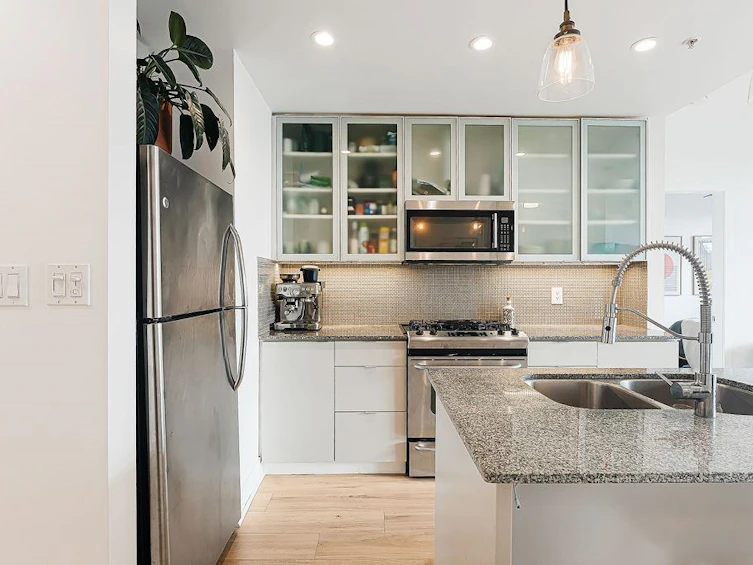 401-298 E 11th Avenue, Vancouver, BC, V5T 0A2 - 8