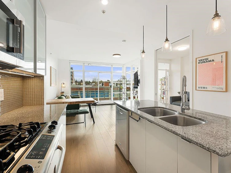 401-298 E 11th Avenue, Vancouver, BC, V5T 0A2 - 9
