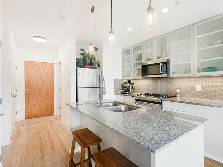 401-298 E 11th Avenue, Vancouver, BC, V5T 0A2 - 10