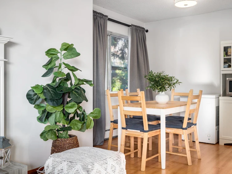 102-230 Mowat Street, New Westminster, BC, V3M 4B2 - 8
