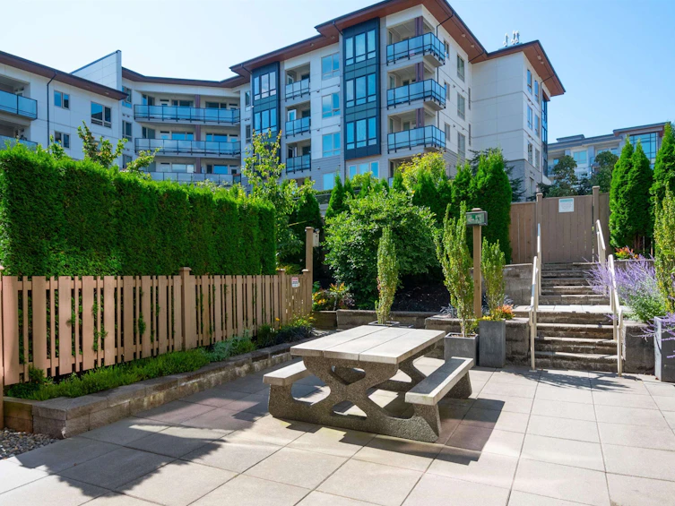 414-2665 Mountain Highway, North Vancouver, BC, V7J 0A8 - 3