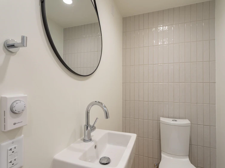 563 W 26th Avenue, Vancouver, BC, V5Z 2E4 - 15