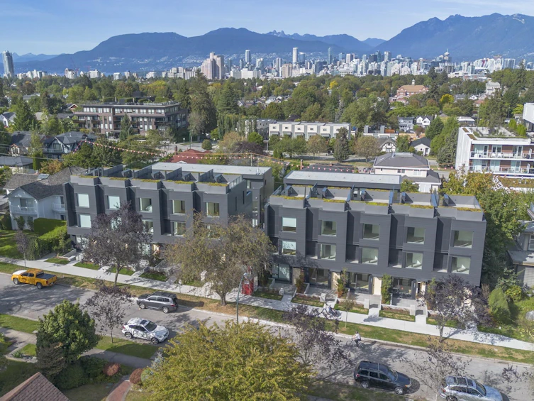 563 W 26th Avenue, Vancouver, BC, V5Z 2E4
