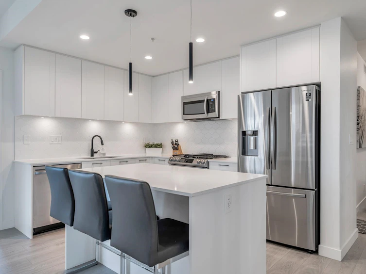 210-8327 201 Street, Langley, BC, V2Y 3P5 - 2