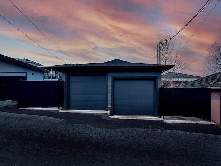 3188 Grant Street, Vancouver, BC, V5K 3H9 - 7