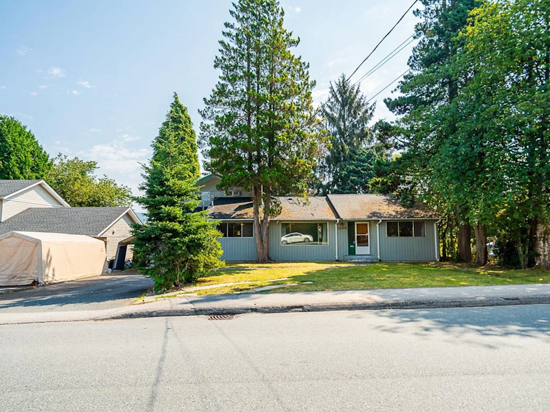 12140 230th Street, Maple Ridge BC V2X 6R5
