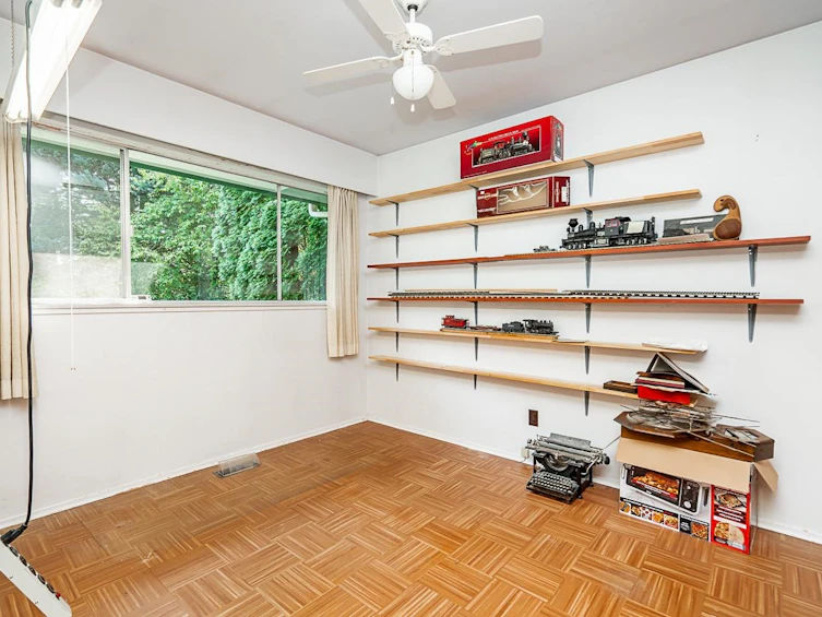 12140 230 Street, Maple Ridge, BC, V2X 6R5 - 14