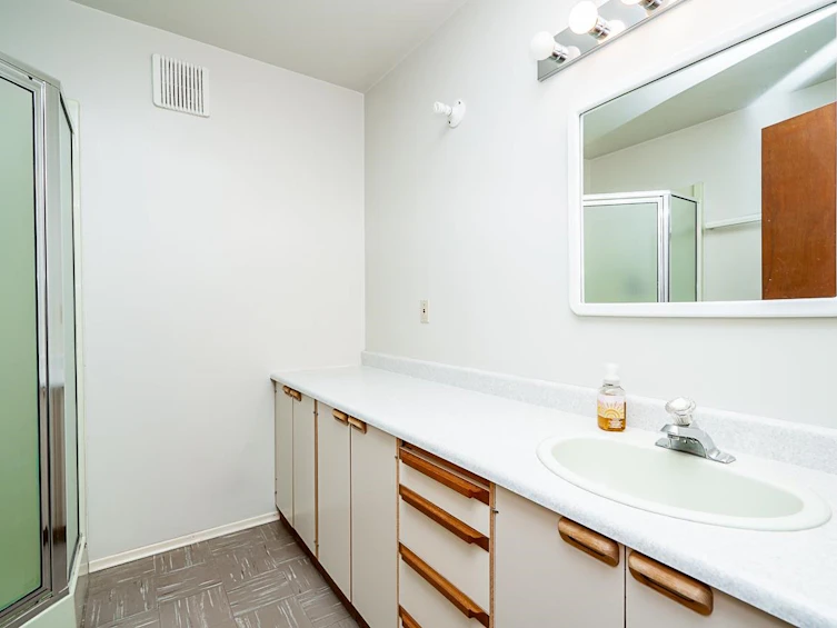 12140 230 Street, Maple Ridge, BC, V2X 6R5 - 17