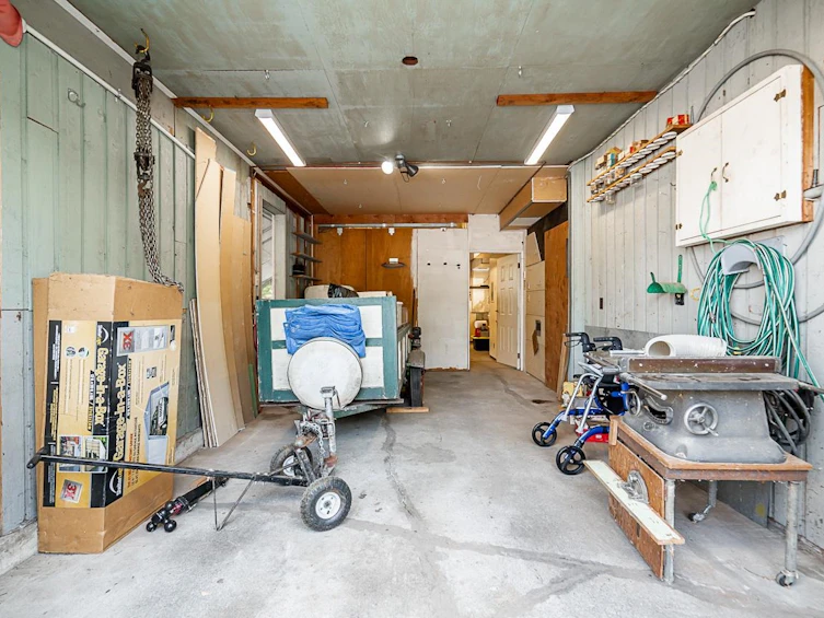 12140 230 Street, Maple Ridge, BC, V2X 6R5 - 28