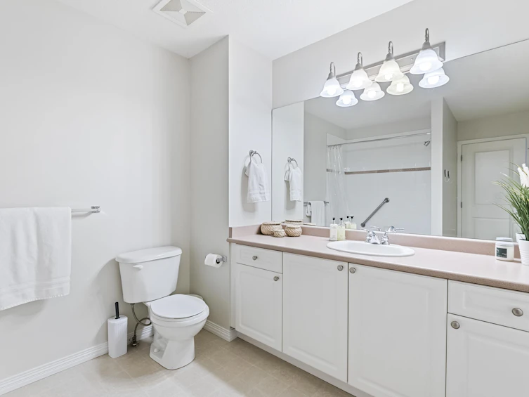 105-16995 64 Avenue, Surrey, BC, V3S 0V9 - 23