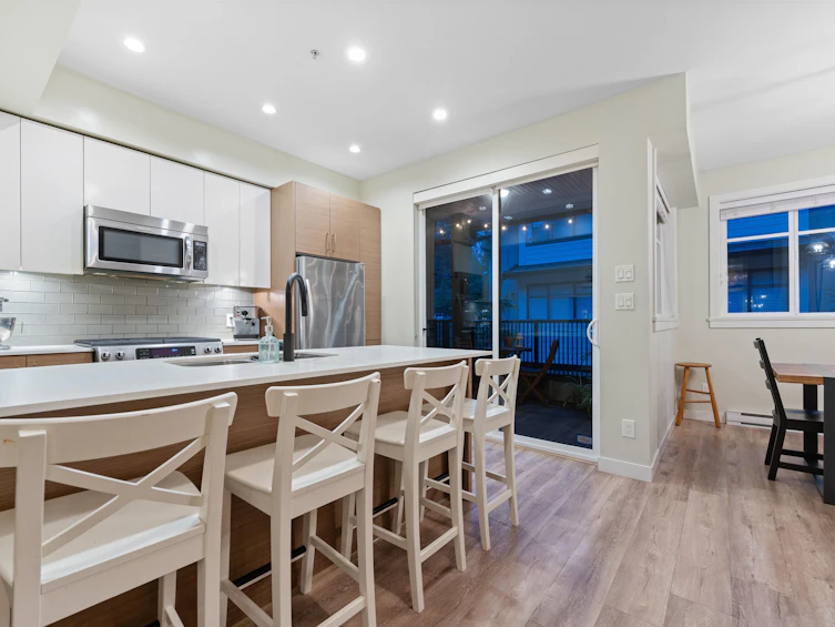 205-2135 Heritage Park Lane, North Vancouver, BC, V7H 0B6 - 7
