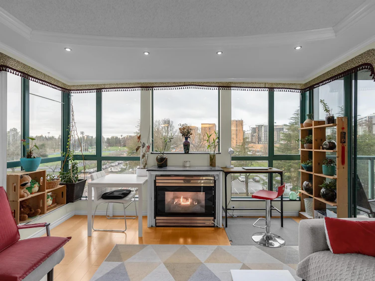 605-7500 Granville Avenue, Richmond, BC, V6Y 3Y6 - 4