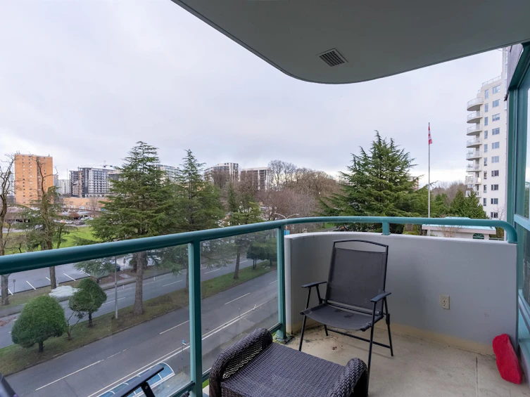 605-7500 Granville Avenue, Richmond, BC, V6Y 3Y6 - 8