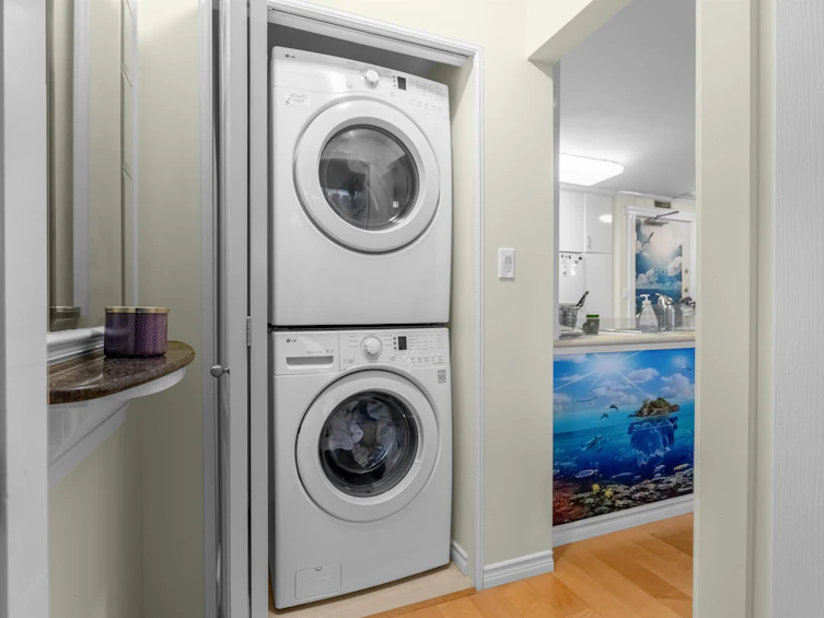 605-7500 Granville Avenue, Richmond, BC, V6Y 3Y6 - 14